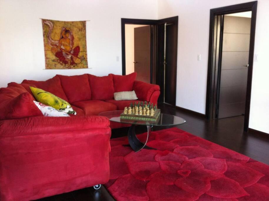 B&B Oui Madame Tijuana Ruang foto