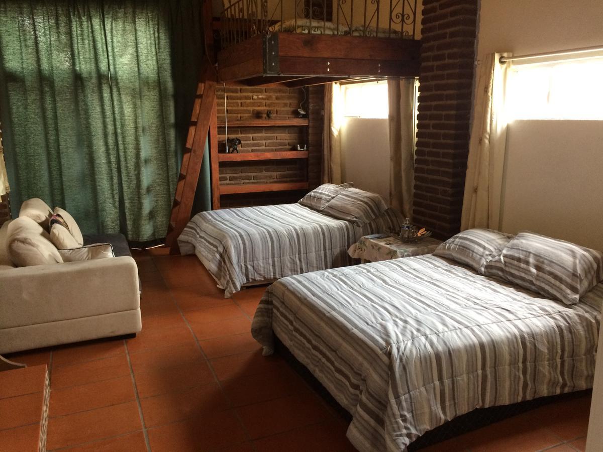 B&B Oui Madame Tijuana Bagian luar foto